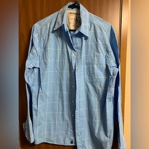 Wrangler, medium button down shirt